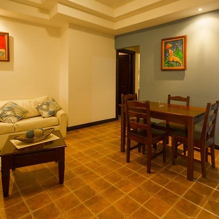 Apartotel Don Luis San Antonio De Belen Екстериор снимка